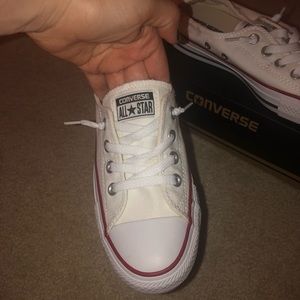 Shoreline Slip White Converse